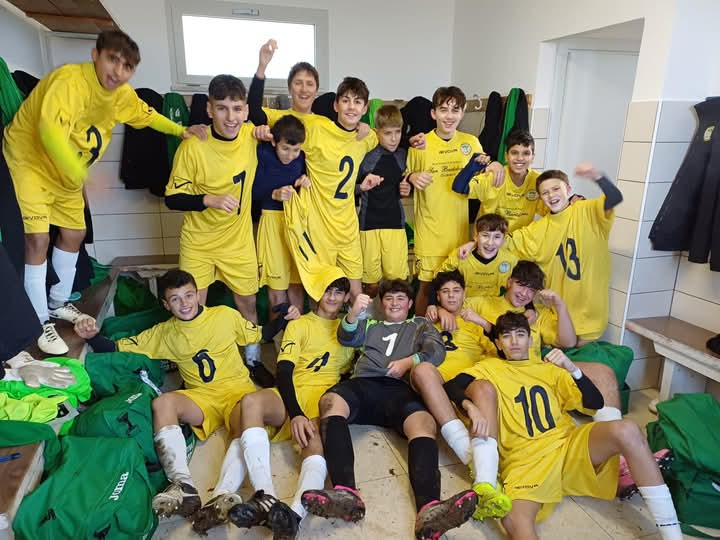 u15 a2